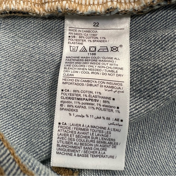 NWT Old Navy Lila OG denim shorts - Picture 7 of 8